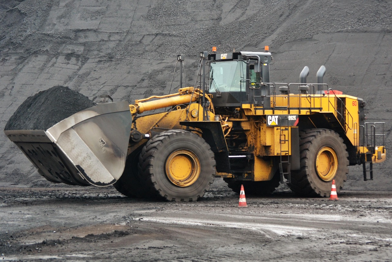 bulldozer, coal, mesh plain, bulldozer, bulldozer, bulldozer, bulldozer, bulldozer, coal